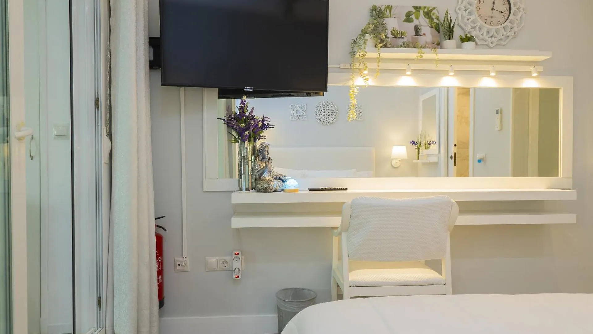 Cubo'S Poseidon Apartment 3 & Pool Benalmadena Guest house